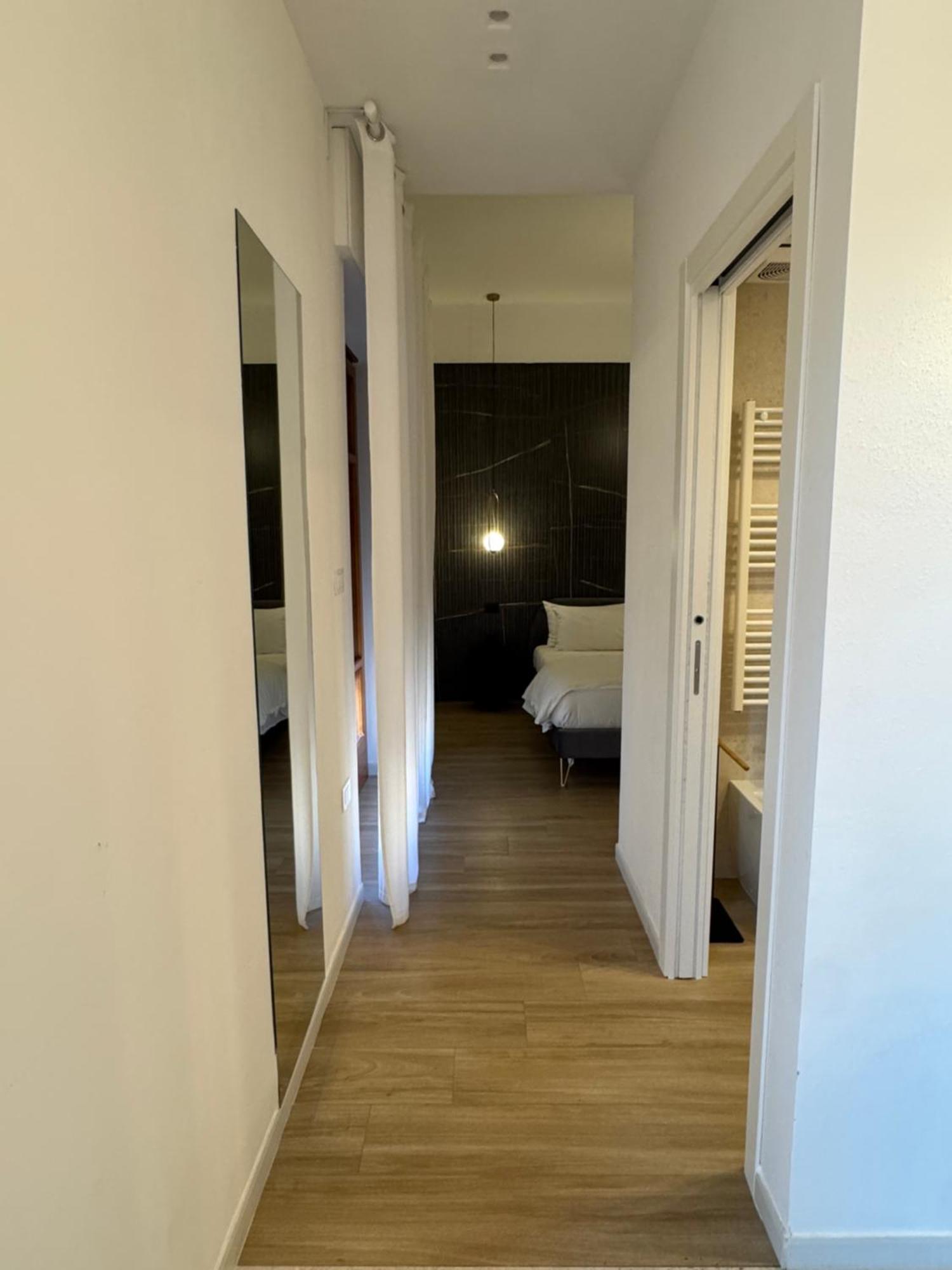 Duomo Rooms - Manfredi Homes&Villas Manfredonia Luaran gambar