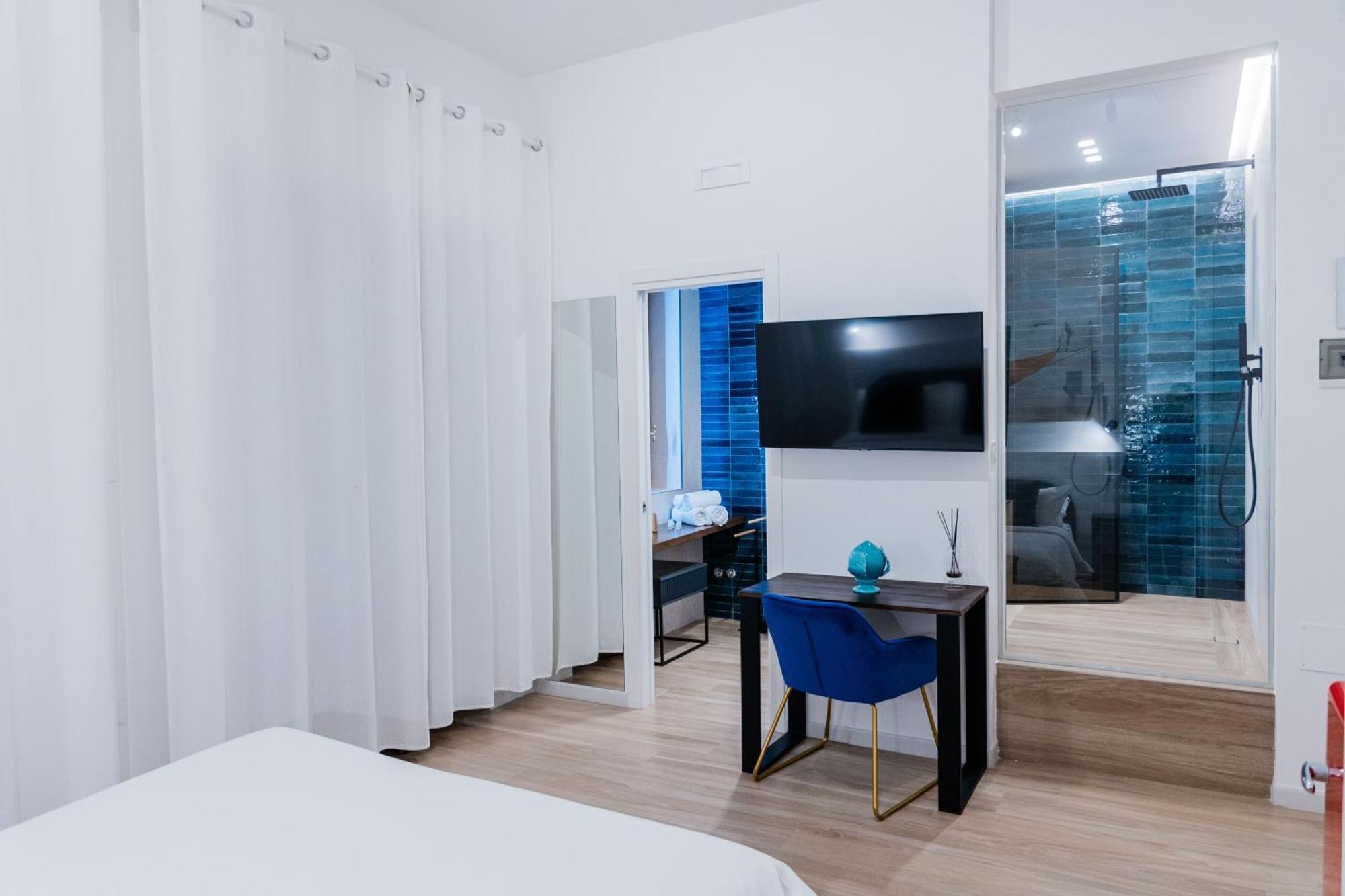 Duomo Rooms - Manfredi Homes&Villas Manfredonia Luaran gambar