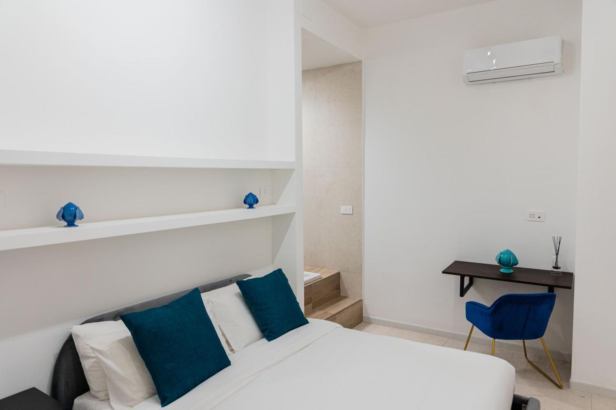 Duomo Rooms - Manfredi Homes&Villas Manfredonia Luaran gambar