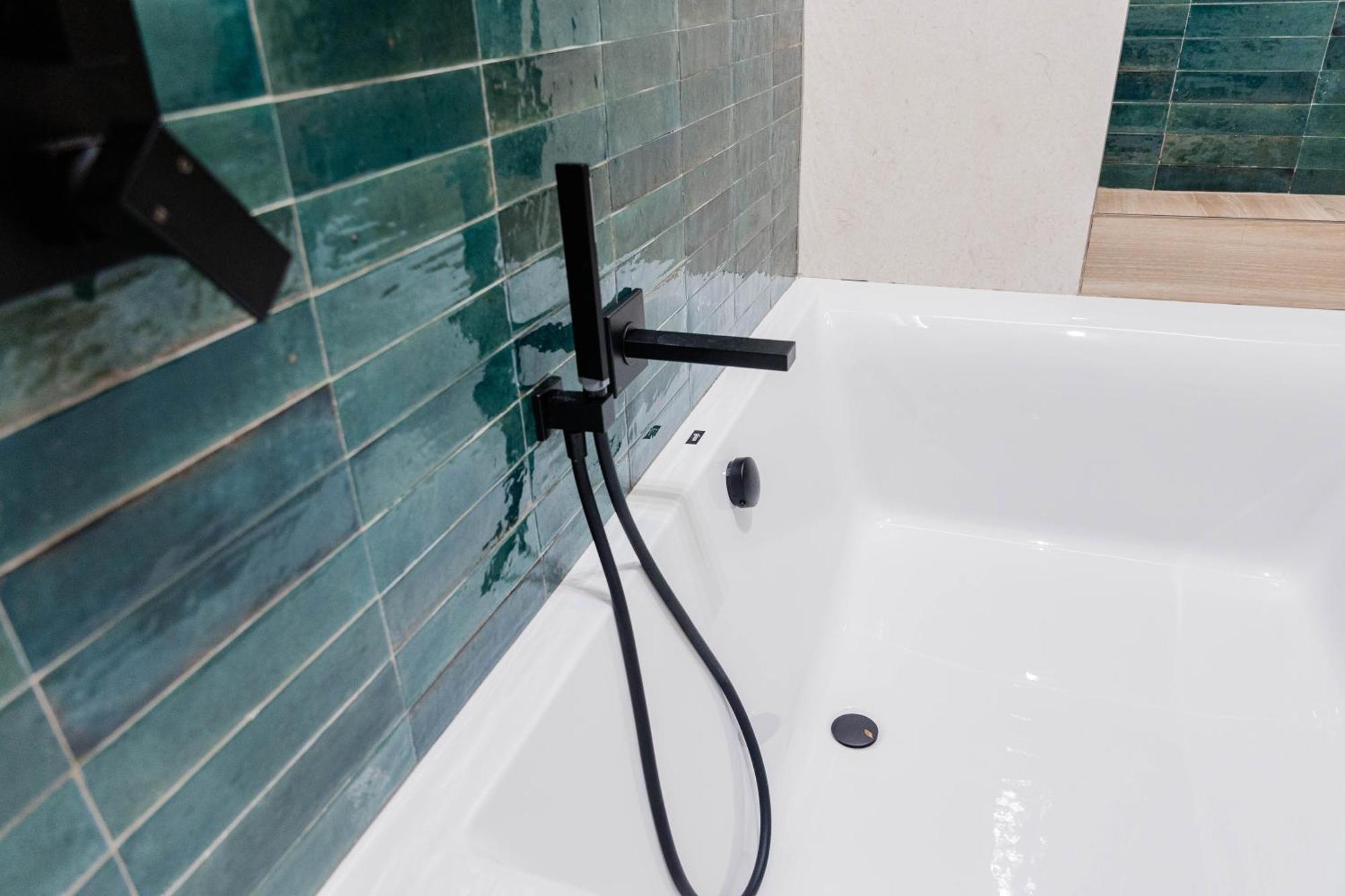Duomo Rooms - Manfredi Homes&Villas Manfredonia Luaran gambar