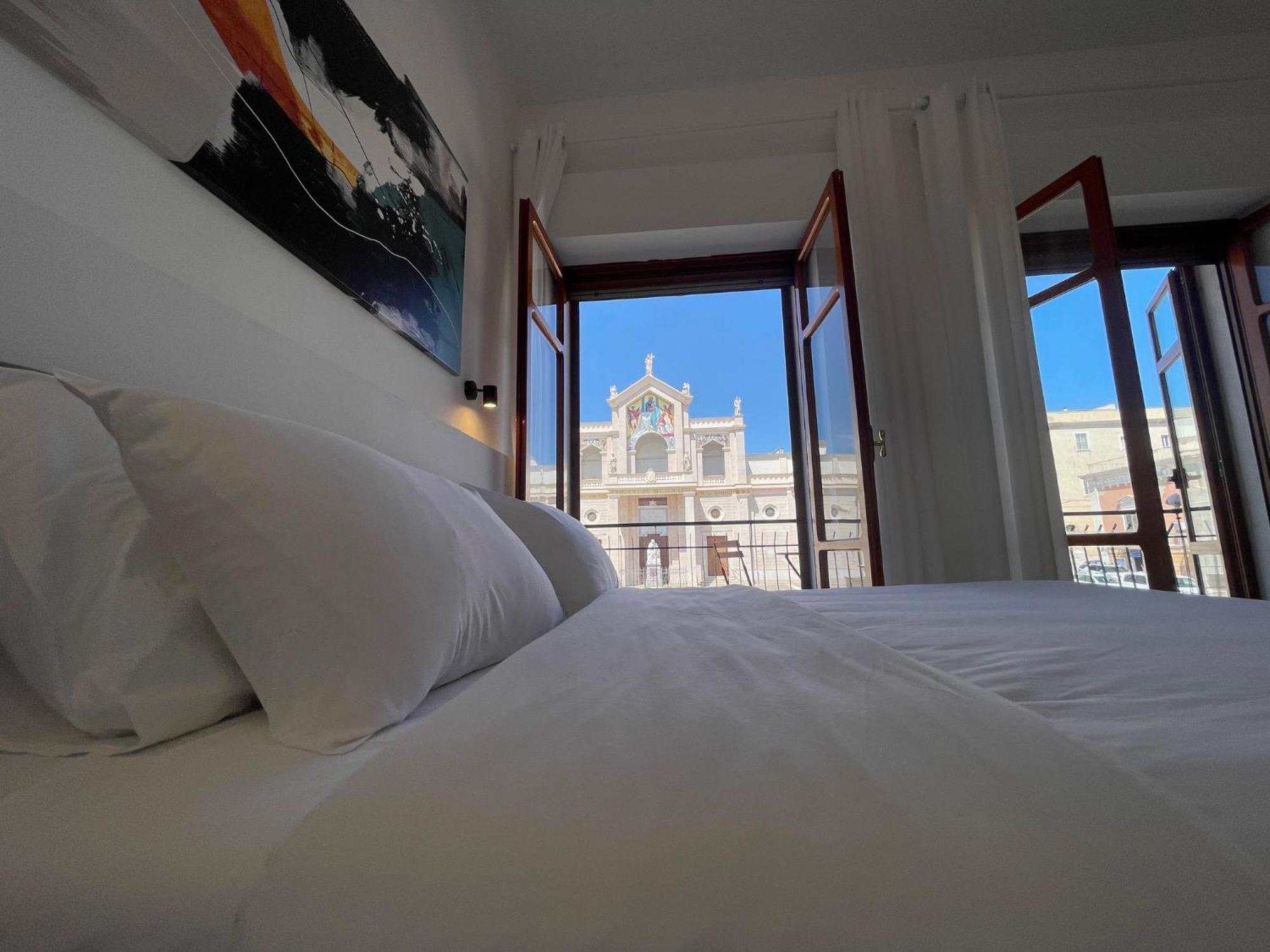 Duomo Rooms - Manfredi Homes&Villas Manfredonia Luaran gambar
